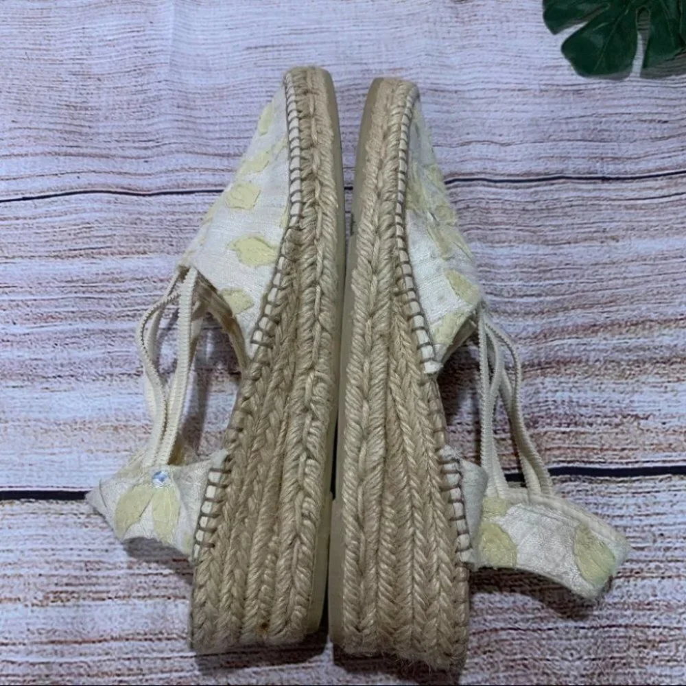 Eric Michael Floral Espadrilles Sandals size 40